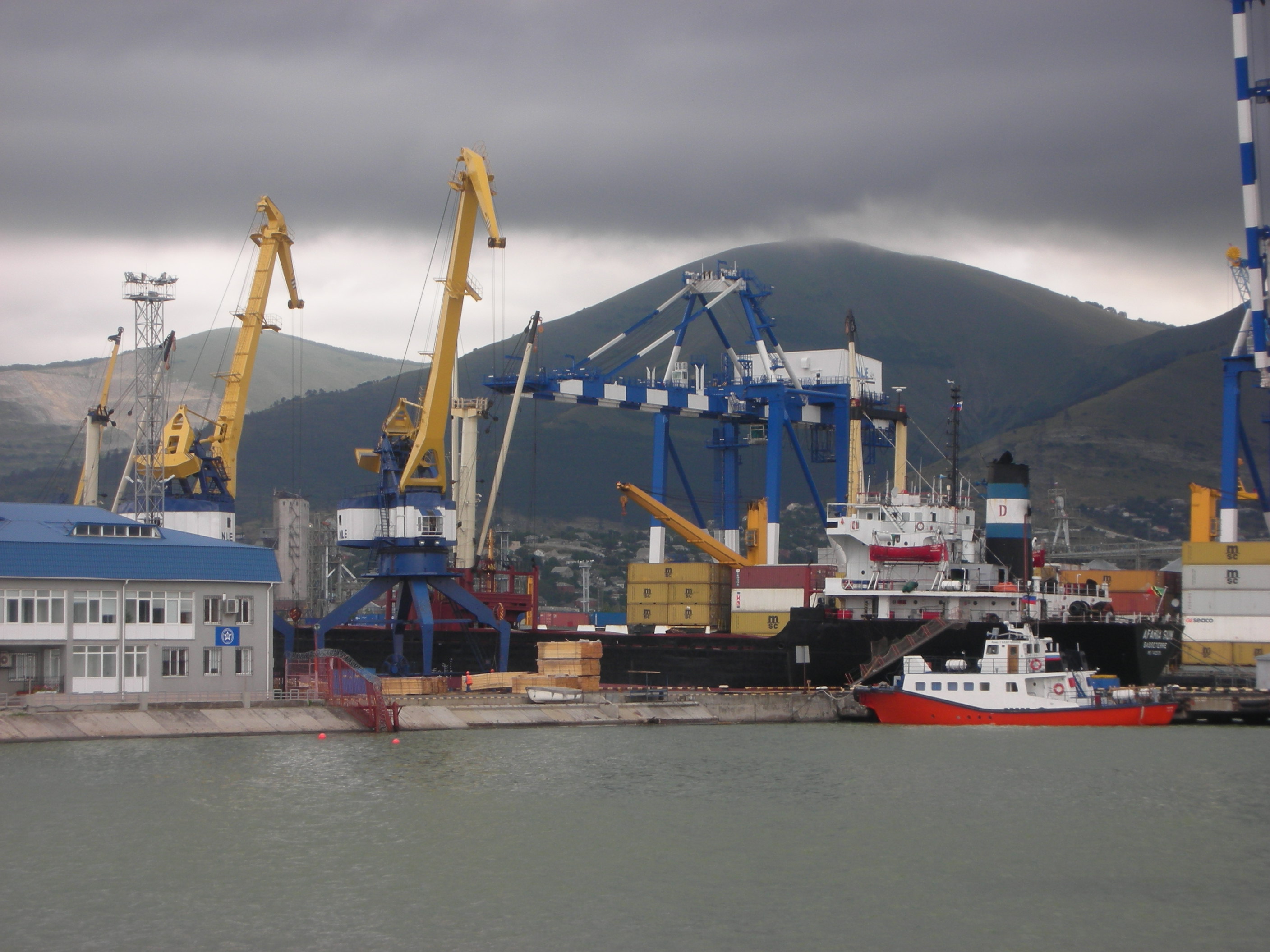 Archival view of Novorossiysk commercial sea port, July 2008 — location plate only, not attack-day aftermath.